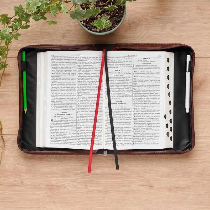 Cargue la imagen en el visor de la galería, Estuche mediano para Biblia "The Lord Is My Strength" – Éxodo 15:2
