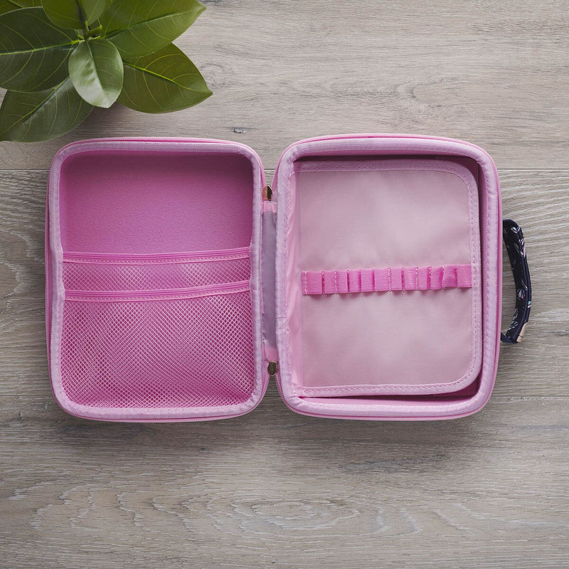 Cargue la imagen en el visor de la galería, Estuche/Organizador para Biblia "Everything Beautiful" – Eclesiastés 3:11, tapa dura
