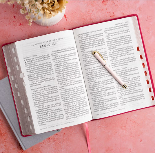 Biblia RVR 1960, Letra Súper Gigante, con índice, símil piel fucsia floral