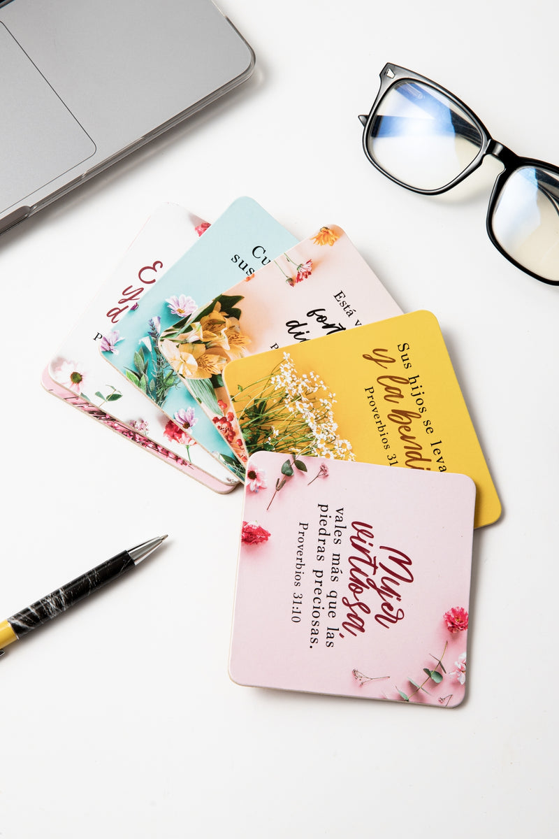 Cargue la imagen en el visor de la galería, Set de 6 posavasos primavera con versículos bíblicos
