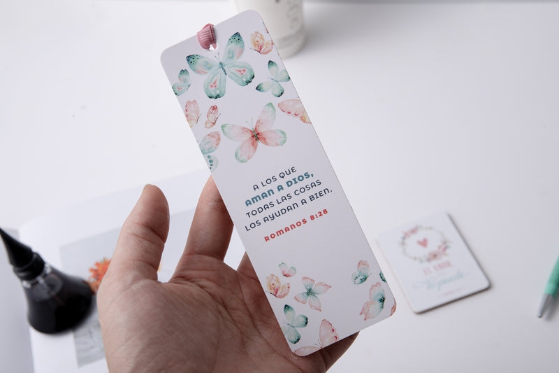 Cargue la imagen en el visor de la galería, Separador de Libro con Cinta – A los que aman a Dios
