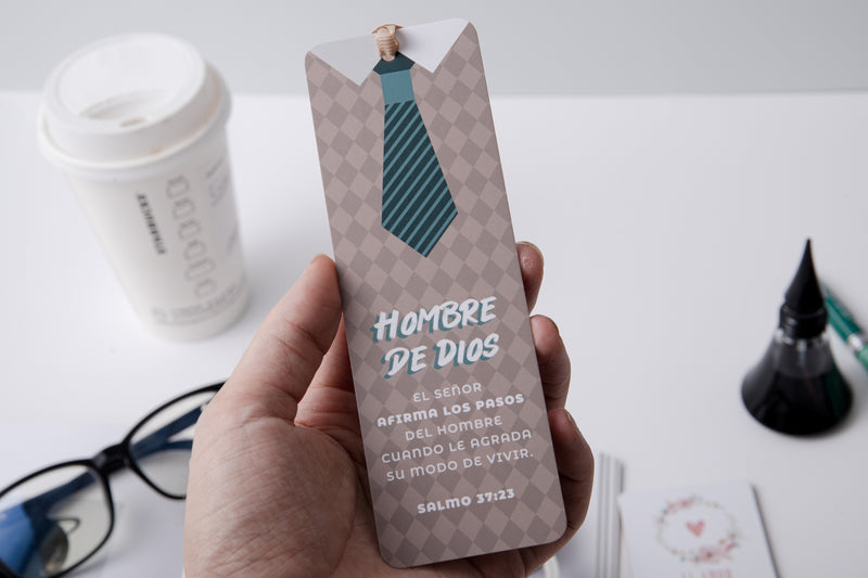 Cargue la imagen en el visor de la galería, Separador de Libro con Cinta – Hombre de Dios
