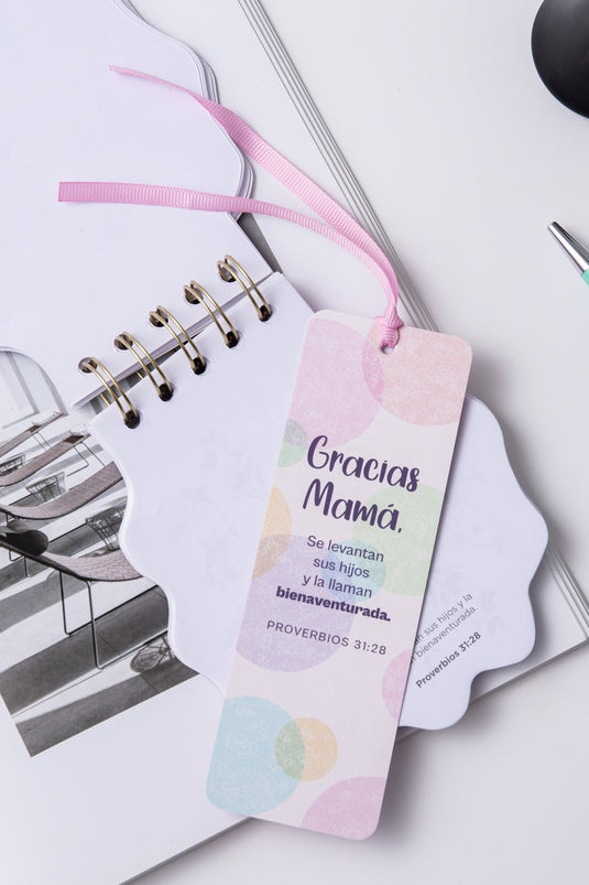 Separador de Libro con Cinta – “Gracias mamá”