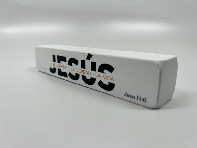 Cargue la imagen en el visor de la galería, Bloque decorativo de madera &quot;Jesús, el camino, la verdad y la vida - Prov.3:5&quot;
