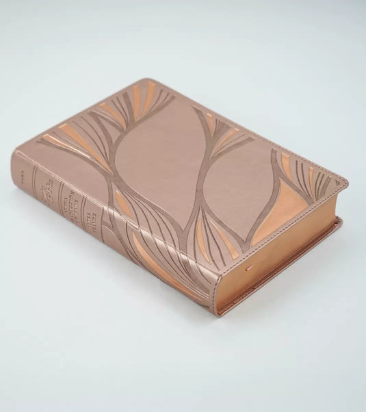 Santa Biblia NTV, Edición personal, Letra Grande, imitación piel rosado metálico