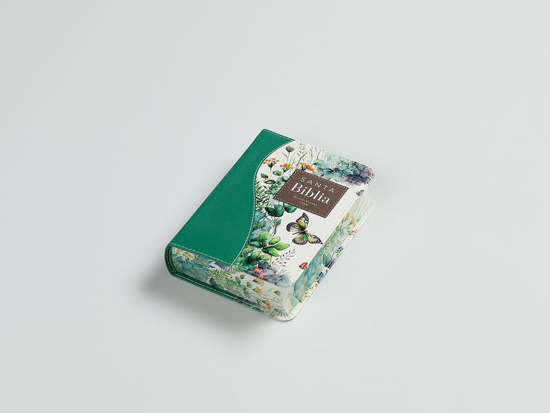 Cargue la imagen en el visor de la galería, Biblia de Bolsillo RVR 1960, imitación piel verde flores y mariposas
