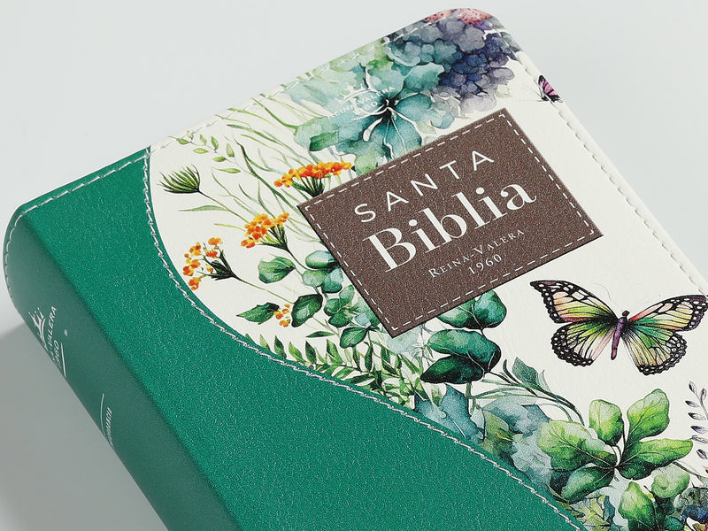 Cargue la imagen en el visor de la galería, Biblia de Bolsillo RVR 1960, imitación piel verde flores y mariposas
