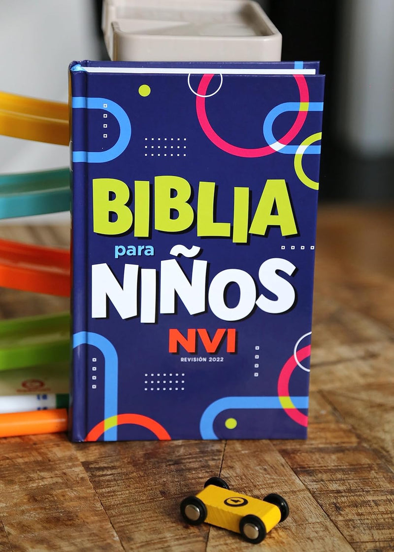 Cargue la imagen en el visor de la galería, Biblia para Niños NVI, Revisión 2022, Tapa dura
