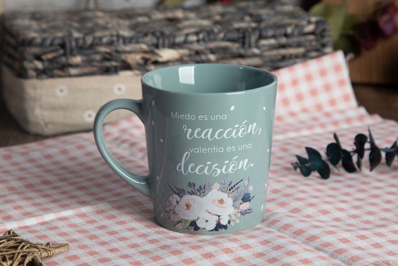 Cargue la imagen en el visor de la galería, Taza Cotton Bear - Valiente
