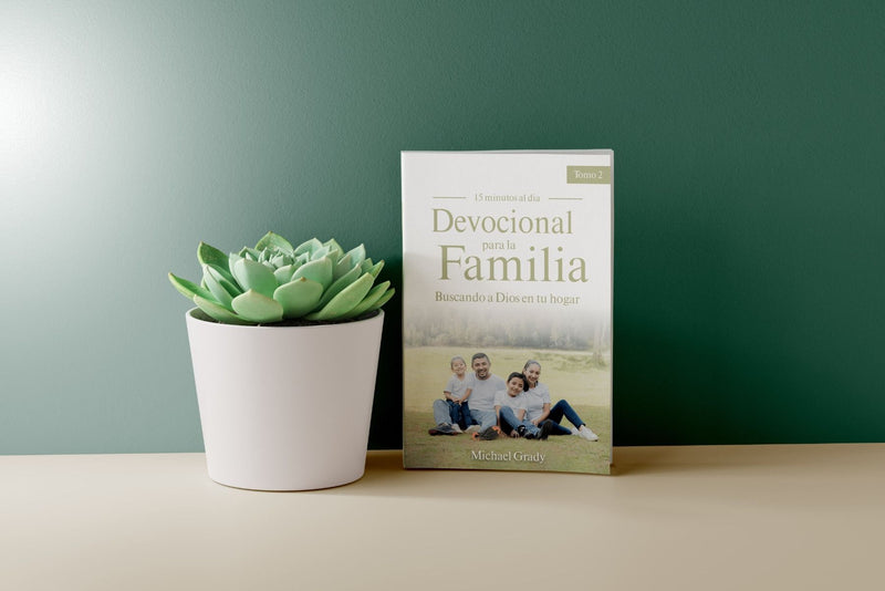 Cargue la imagen en el visor de la galería, Devocional para la familia Buscando a Dios en tu Hogar / Tomo 2
