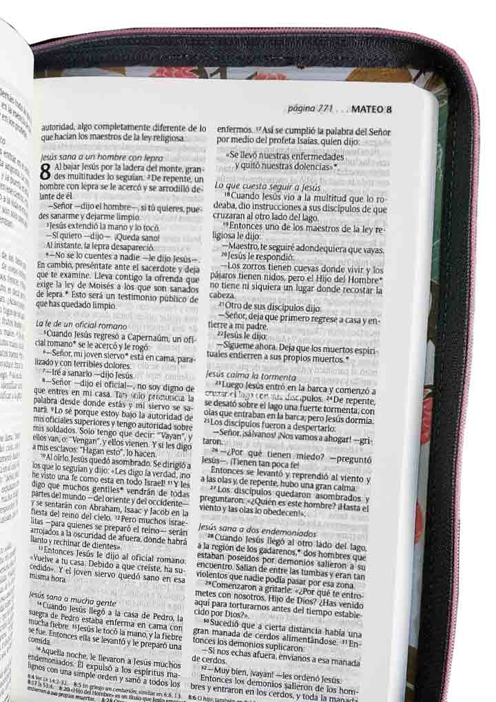 Cargue la imagen en el visor de la galería, Santa Biblia NTV, Edición zíper, Jardín
