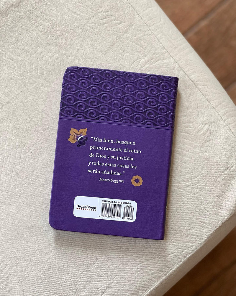 Cargue la imagen en el visor de la galería, Oraciones y promesas para la mujer
